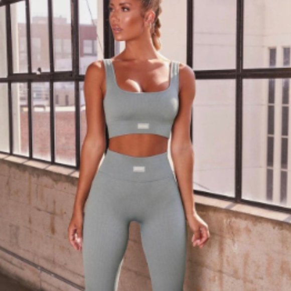 Bo + Tee Set